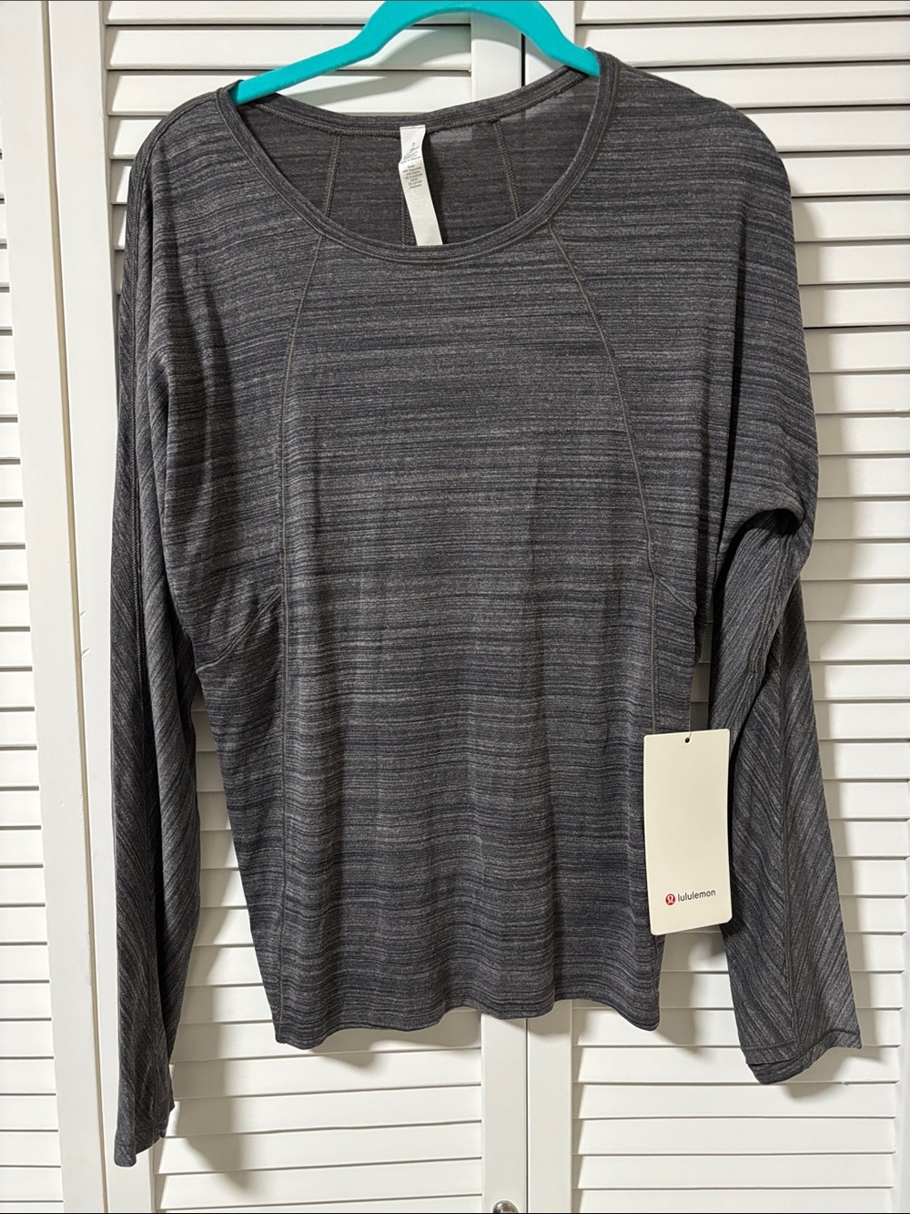 NWT lululemon athletica Set to Sweat Long Sleeve Top